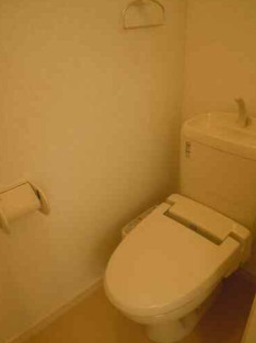 トイレ　トイレもきれいです