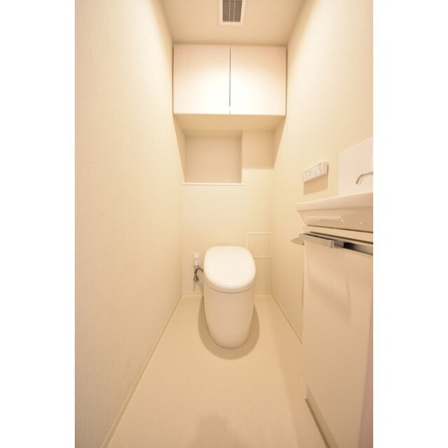 トイレ　コンパクトで使いやすいトイレです