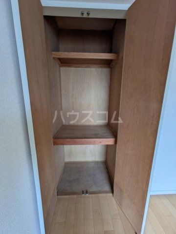 ＪＲ東海道本線 安倍川駅 徒歩13分 3階建 築40年の内装写真