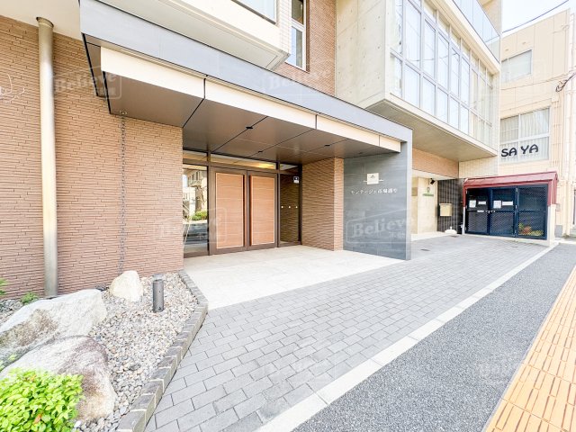 エントランス　清潔なエントランスです☆