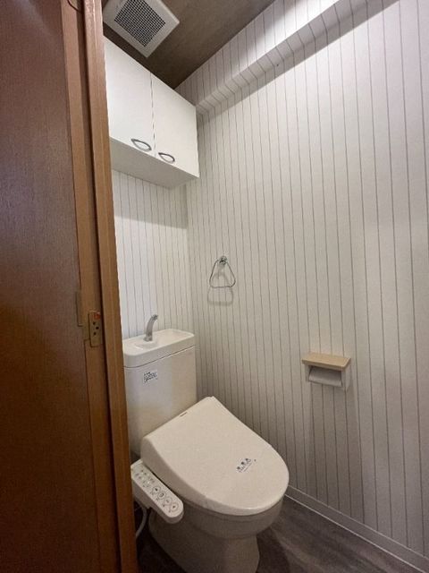 トイレ　別部屋参考写真