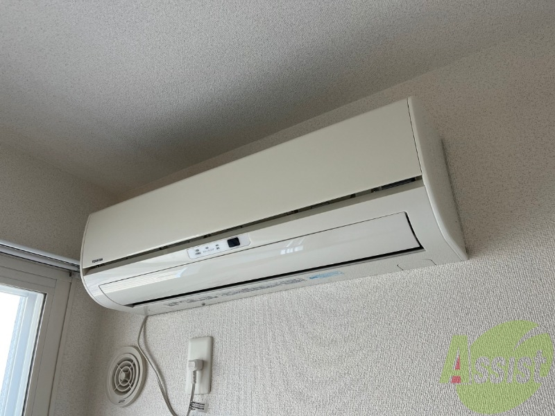 その他設備　リビングにはエアコンがあります！夏も快適です！