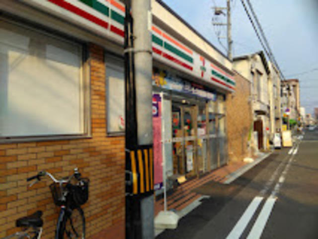コンビニ　セブンイレブン大阪豊新南店（コンビニ）まで344m