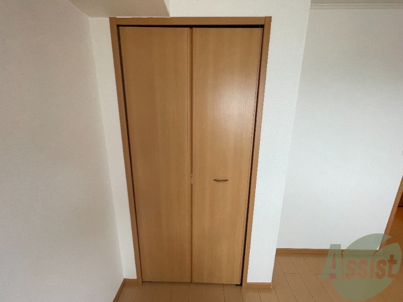 収納　クローゼットがありました。お洋服や荷物はここへ