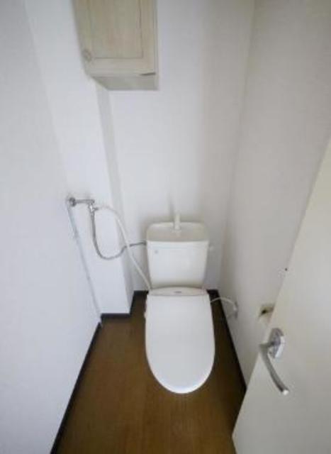 トイレ　別部屋参考写真