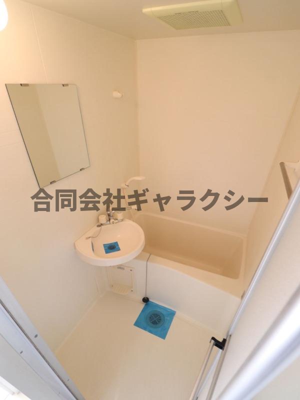バス・シャワールーム　浴室です