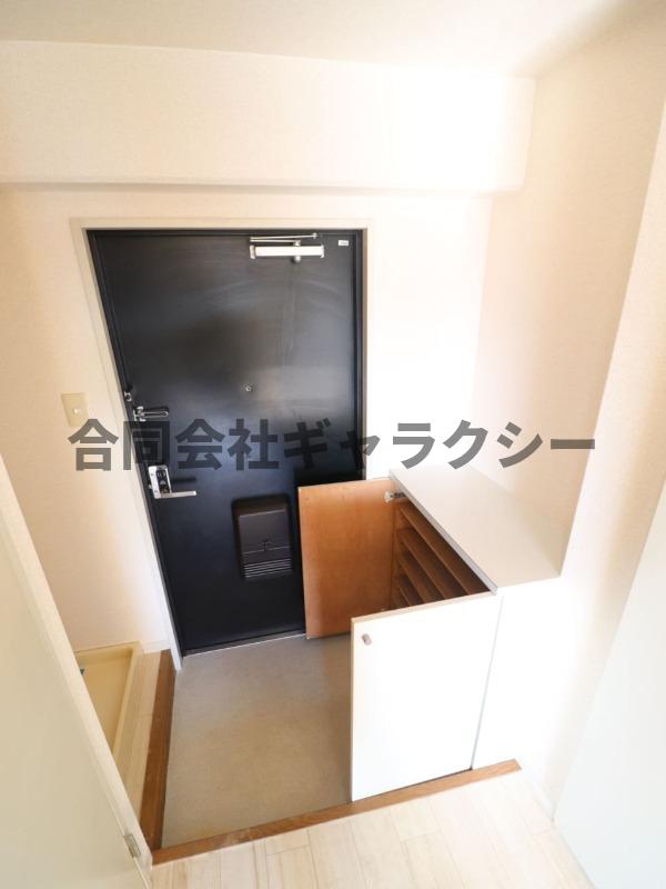 玄関　シューズボックス