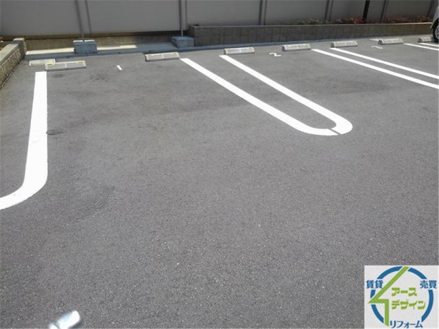 駐車場　※パース写真