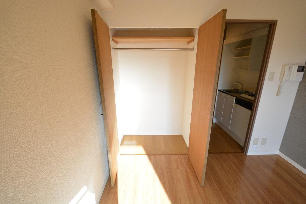 収納　クローゼット