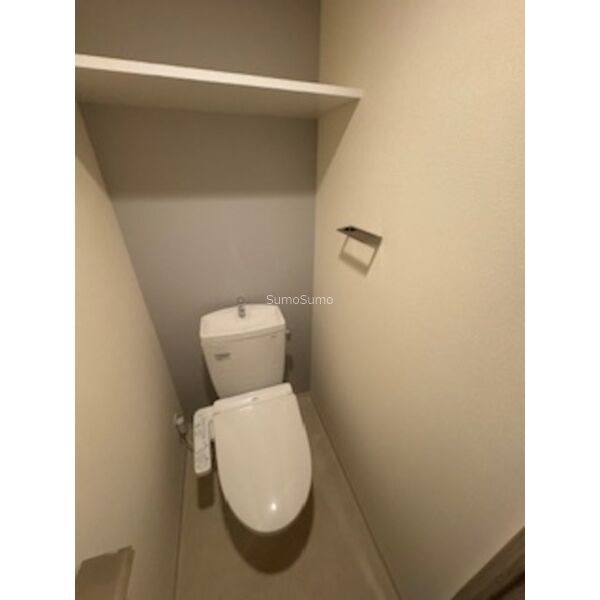 トイレ　ゆったりとした空間のトイレです