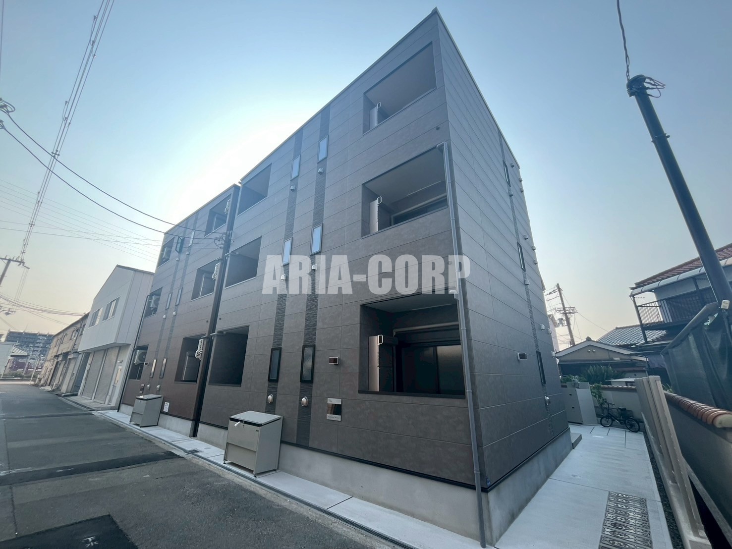 建物外観　2025年完成、大手ハウスメーカー施工デザイナーズアパート！