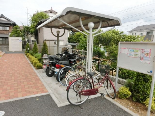 その他共有部分　敷地内駐輪場ございます。