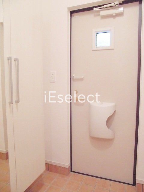 玄関　シューズボックスもございます