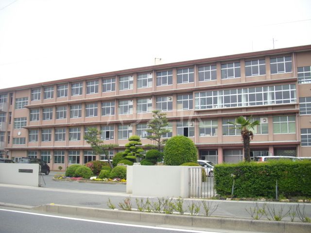 中学校　浜松市立笠井中学校（中学校）まで1393m