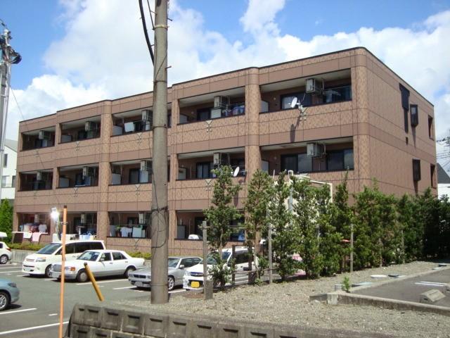 建物外観　外観写真（昼）