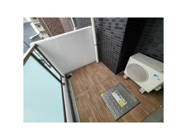 プレサンス桜通ザ・タイムズの内装写真