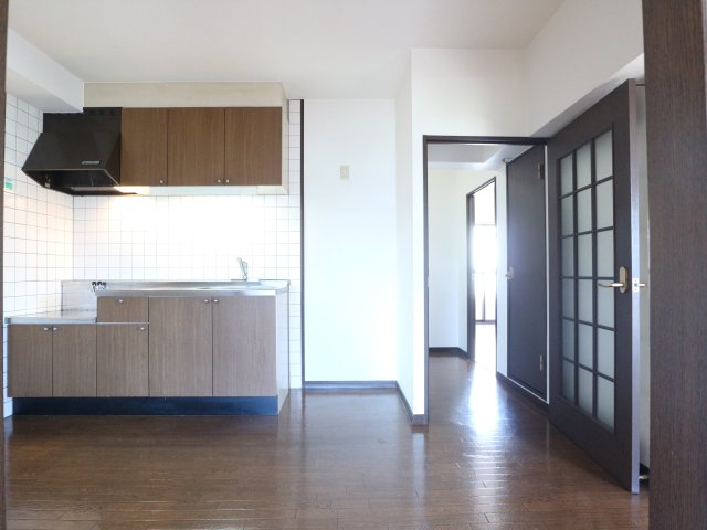 その他　こちらの居間で趣味の時間をお楽しみください