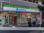 コンビニ　ファミリーマート（コンビニ）まで353m