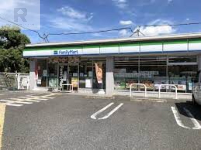 コンビニ　ファミリーマート摂津別府店（コンビニ）まで449m