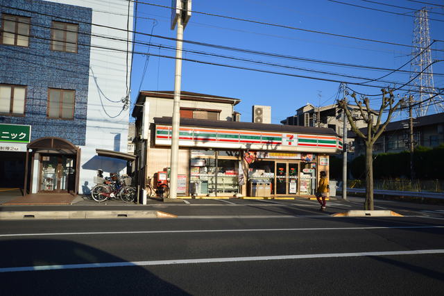 コンビニ　セブンイレブン千葉末広店（コンビニ）まで612m
