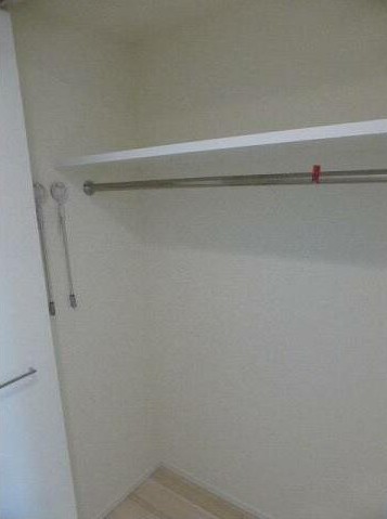 収納　※別部屋の参考写真です。