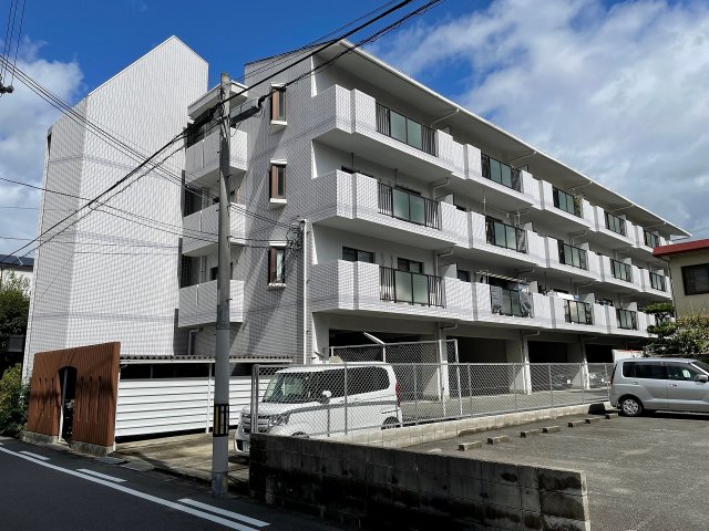 セゾンアルビレオの外観写真