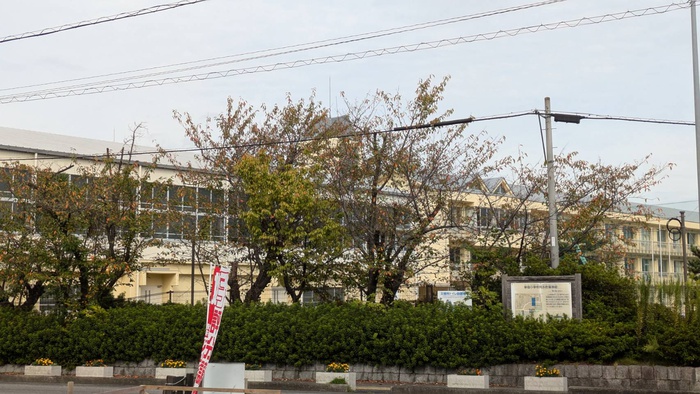 小学校　拳母小学校（小学校）まで900m