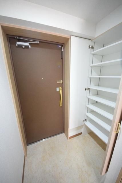 玄関　玄関