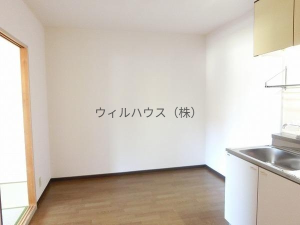 居室・リビング　ダイニングキッチン！