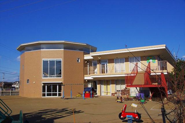 幼稚園・保育園　ころぽっくる保育園（幼稚園・保育園）まで303m