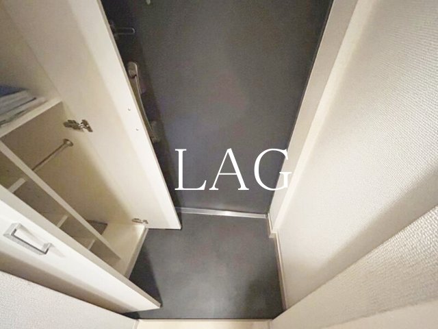 玄関　玄関です。