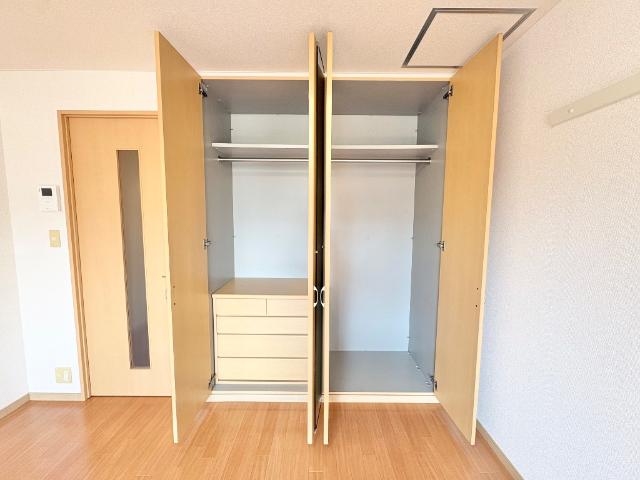 収納　クローゼット