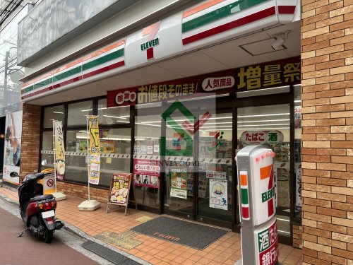 コンビニ　セブンイレブン保谷ひばりが丘駅北店（コンビニ）まで74m
