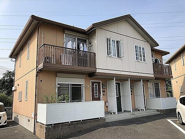 建物外観　外観タイル張りです