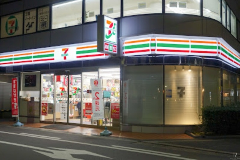 コンビニ　セブンイレブン大阪東天満1丁目店（コンビニ）まで305m