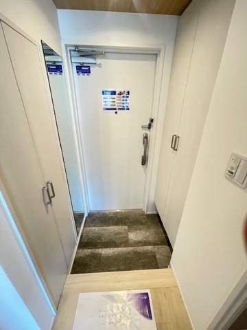玄関　玄関