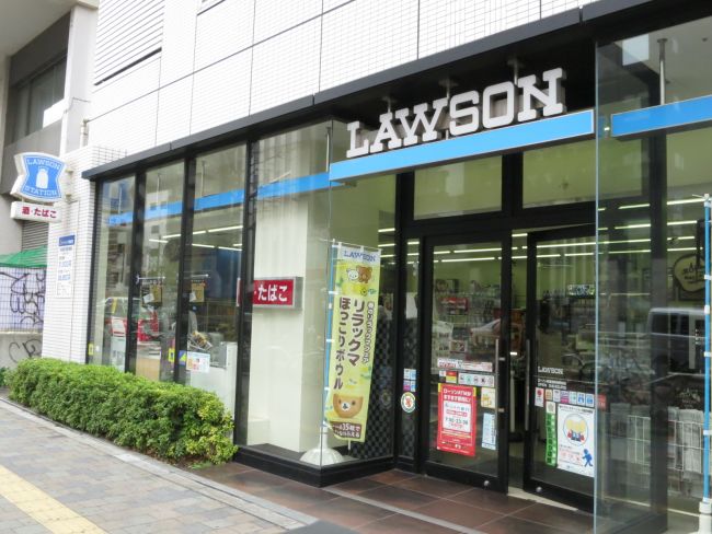コンビニ　ローソン 東新宿明治通店（コンビニ）まで562m