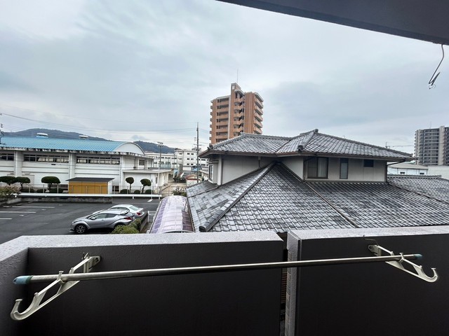 眺望　写真は違う号室です。