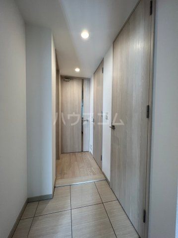 OPUS RESIDENCE SHINSAIBASHI SOUTHの玄関写真