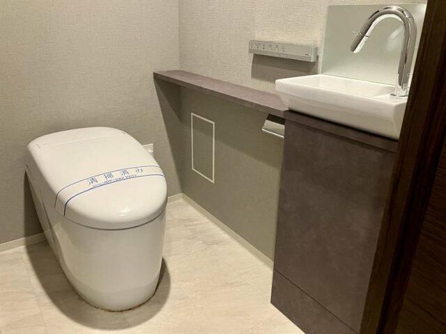 トイレ　清潔感のあるトイレです