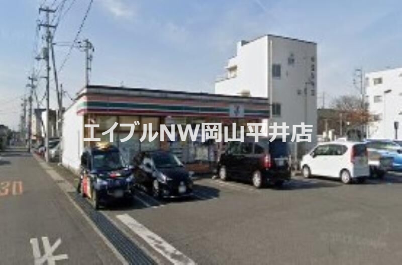 コンビニ　セブンイレブン岡山西大寺駅前店（コンビニ）まで388m