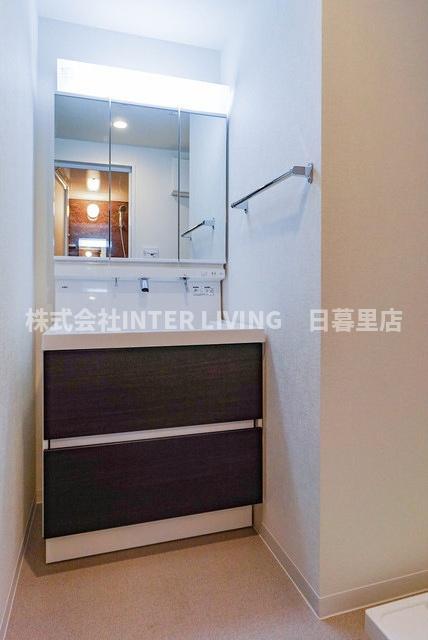 コンフォリア南千住の内装写真