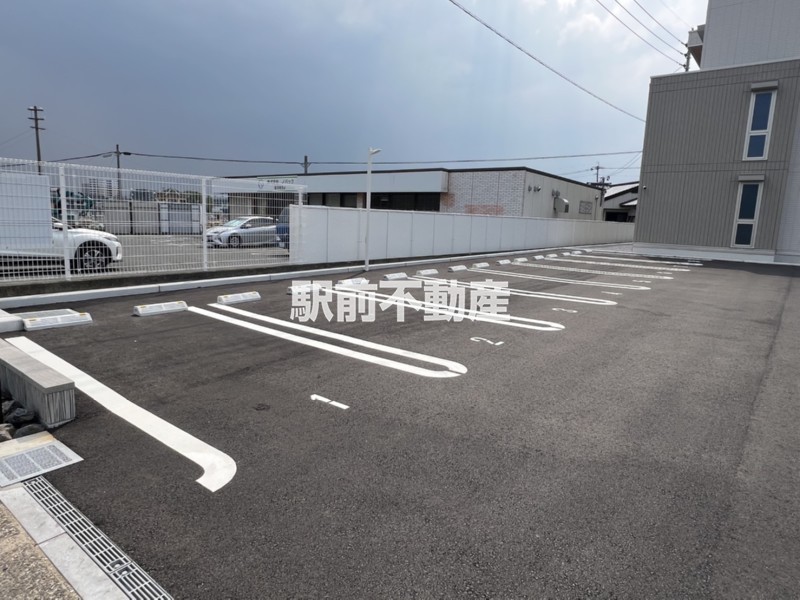 駐車場　別号室流用