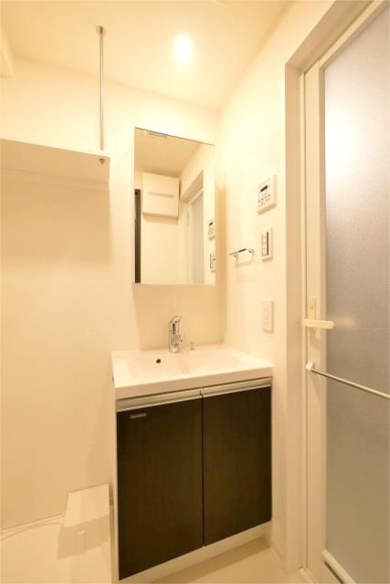 洗面設備　別部屋参考写真