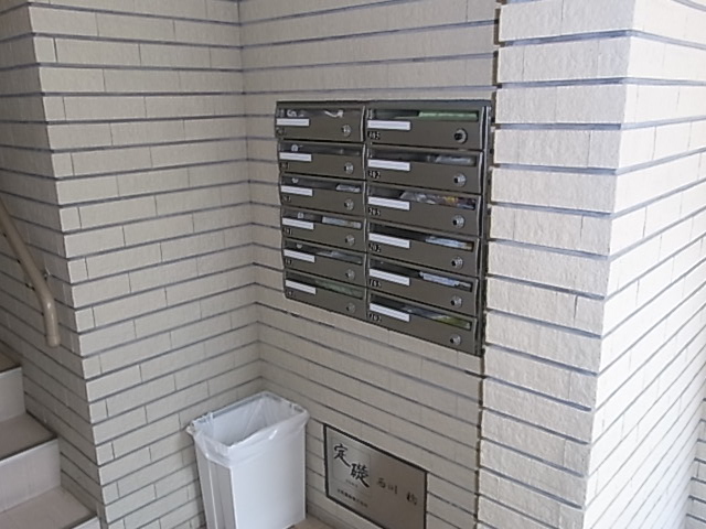ロビー　集合ポスト