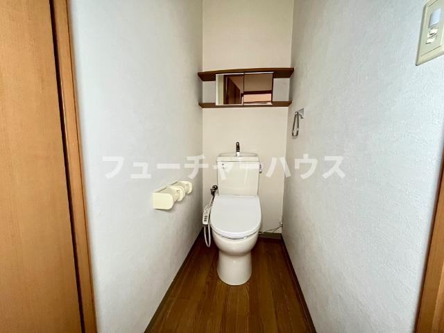 トイレ　トイレ