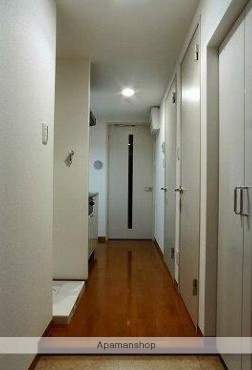 ＪＲ南武線 八丁畷駅 徒歩4分 11階建 築18年の玄関写真