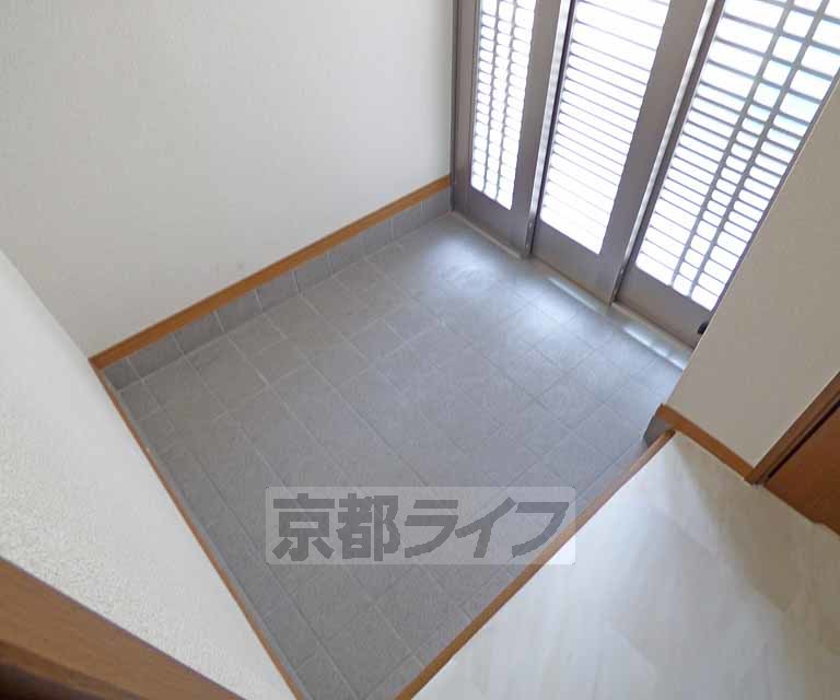 舟屋町貸家の玄関写真