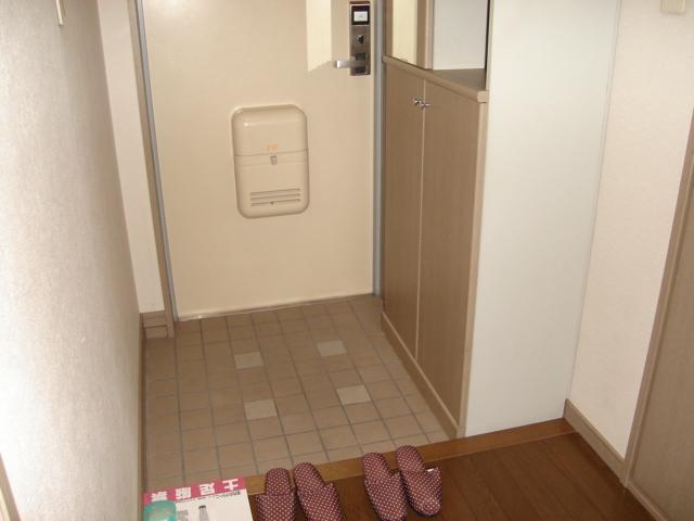 クオリティハイツの玄関写真