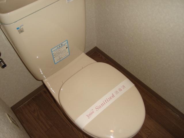 クオリティハイツのトイレ写真
